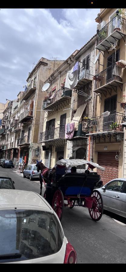 La Casa Di Tabbi Apartment Palermo Exterior photo